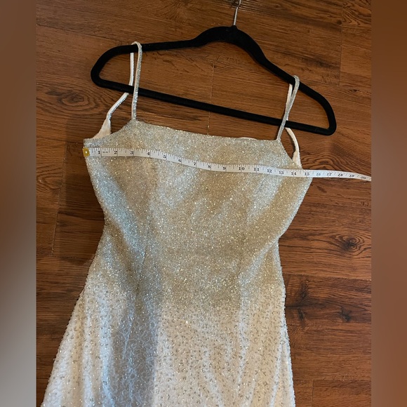 Vintage 90s/Y2K Cache Beaded Maxi Evening Dress White/Silver - Picture 5 of 11